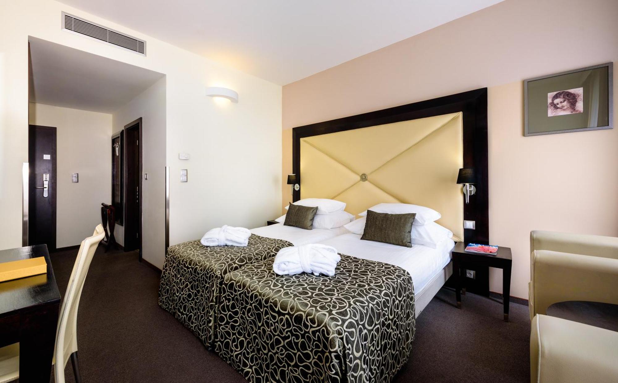 Double Room with Extra Bed