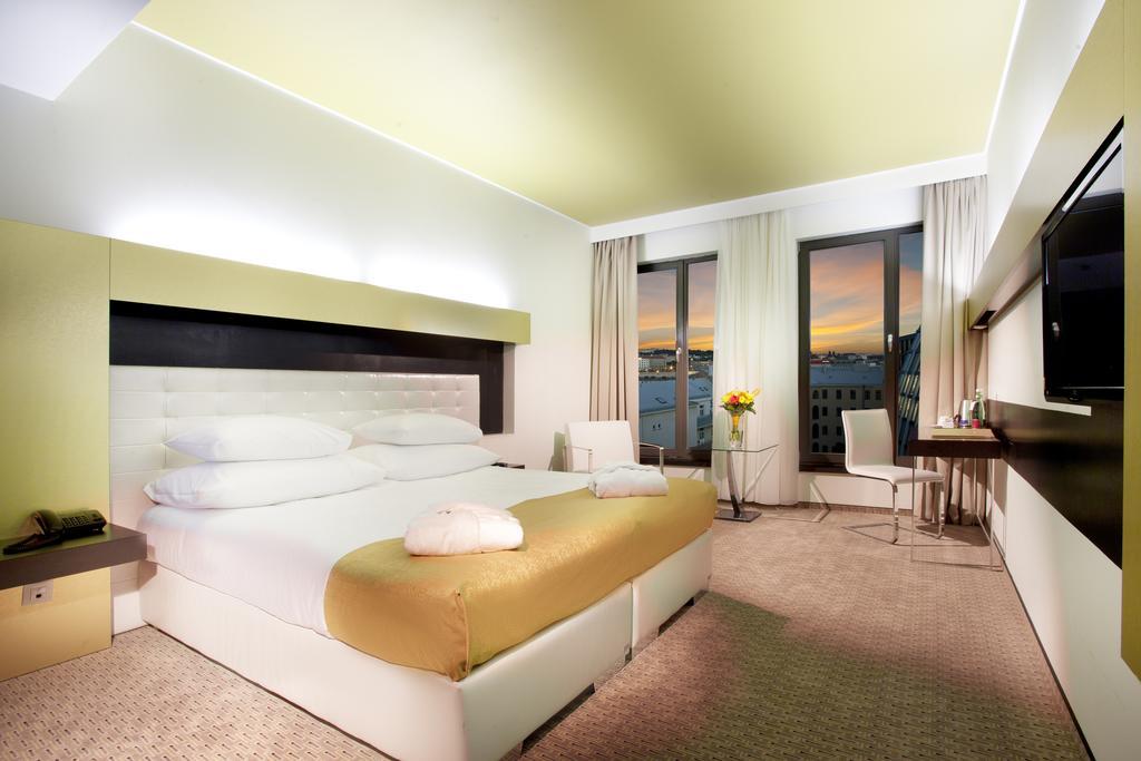 Classic Double or Twin Room